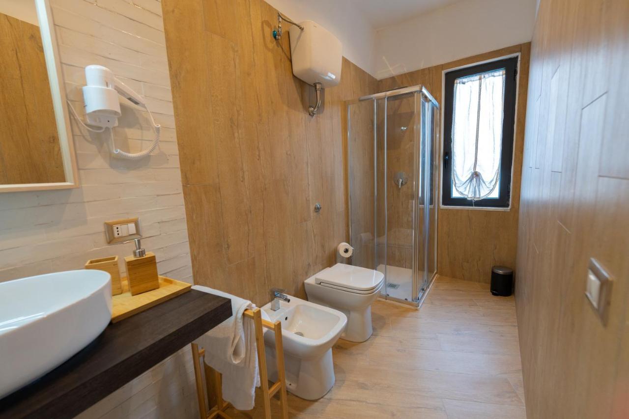 La Casa Di Leo - Rooms At The Feet Of Vesuvius Boscotrecase Eksteriør billede
